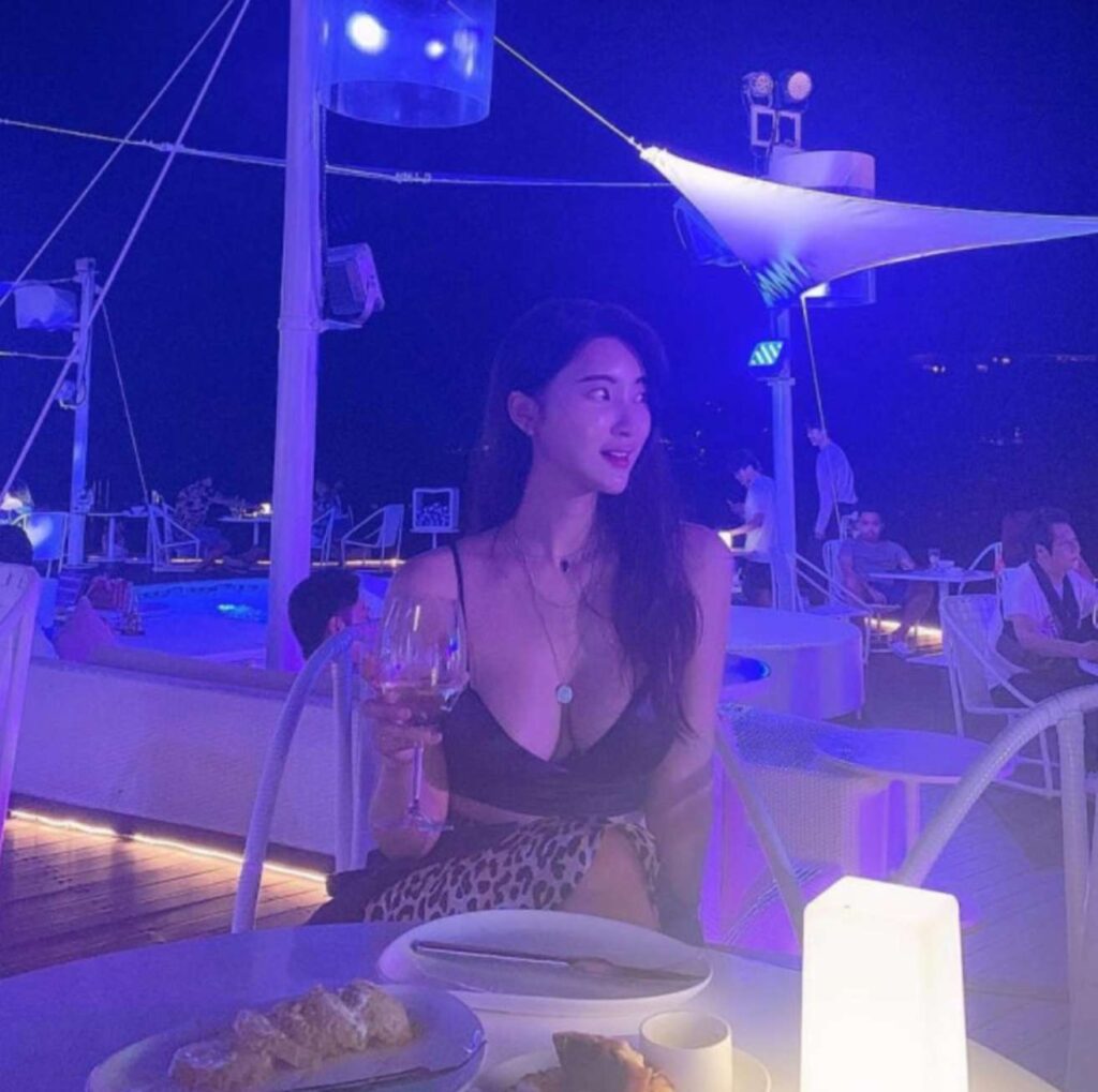 뮤지컬 배우 박혜민 171cm 황금 비율 리즈 시절 블랙 비키니 코디