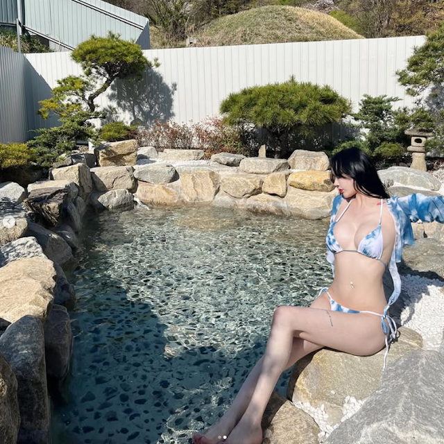 인플루언서 9w.ww 인스타그램 속 비키니 & 바디콘 원피스 스타일링 가이드