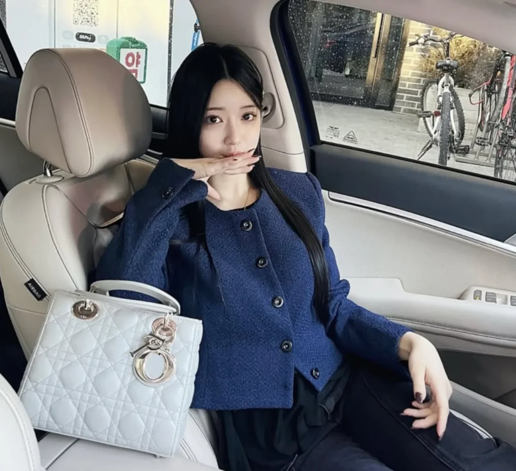 세렌디 비키니 수영복 몸매