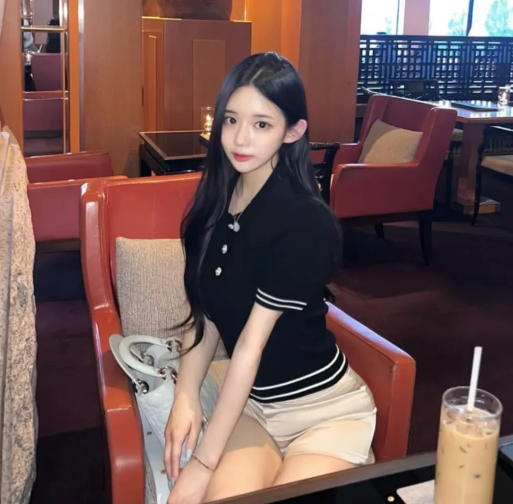 세렌디 비키니 수영복 몸매