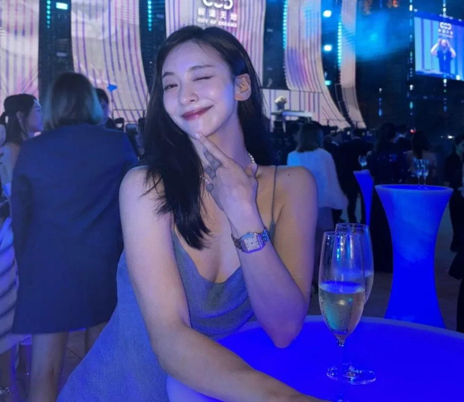 fx 출신 루나 몸매 비키니