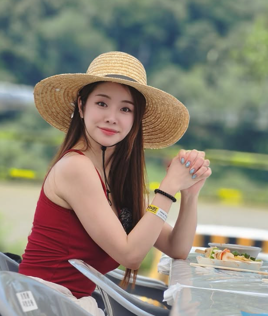 설하윤