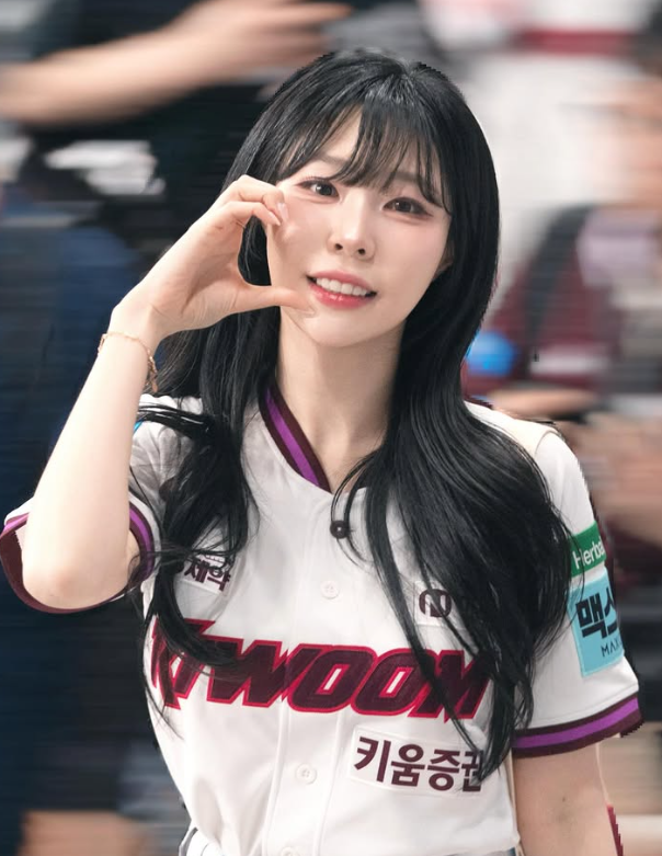 경킹' 용경아 치어리더 비키니룩