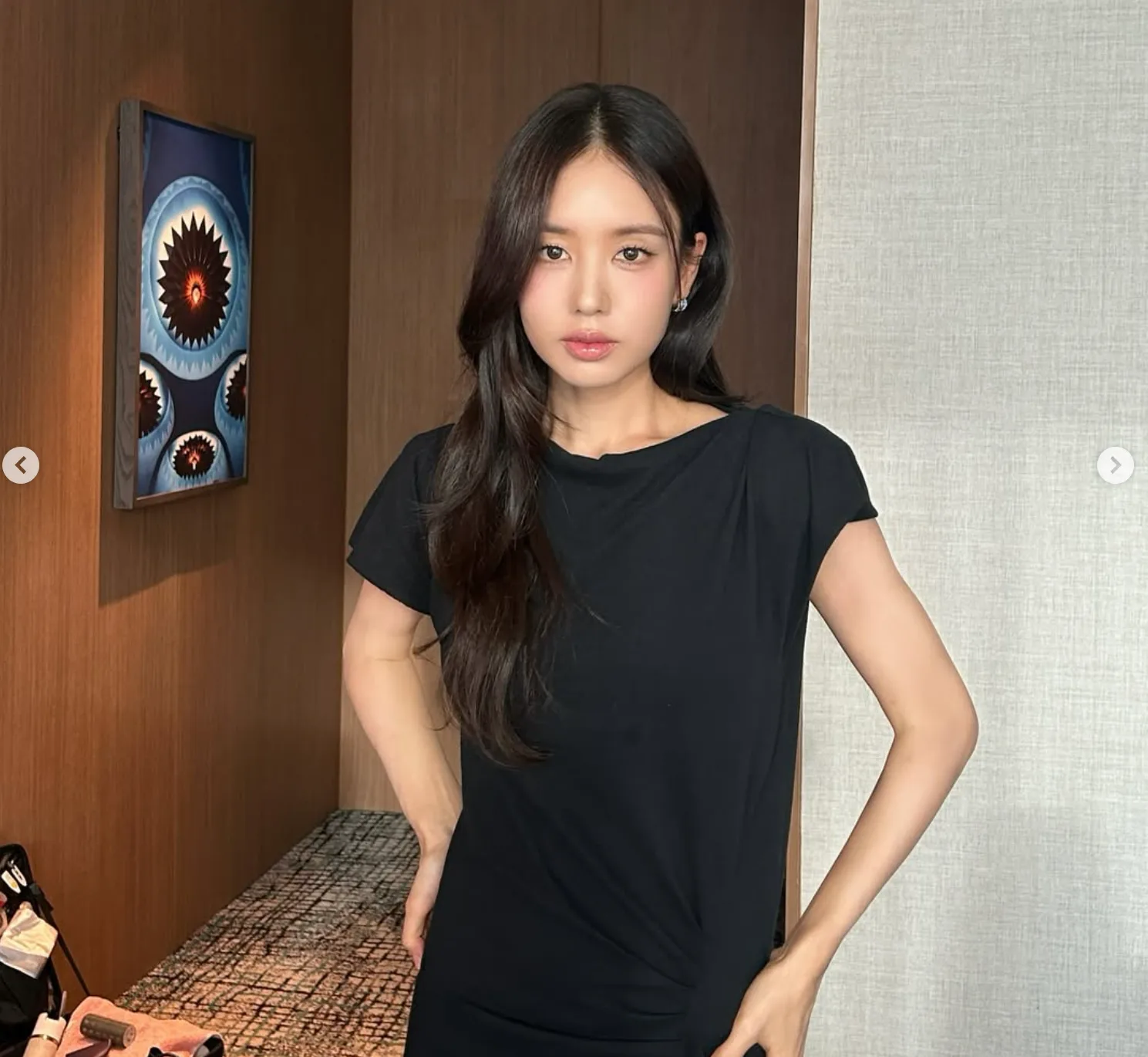 배우 안은진 가을 출근 코디! 가디건부터 브라운 재킷까지 배우 안은진 가을 출근 코디! 가디건부터 브라운 재킷까지
